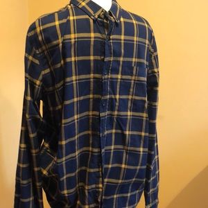 XLG button down shirt forever 21 blue/gold